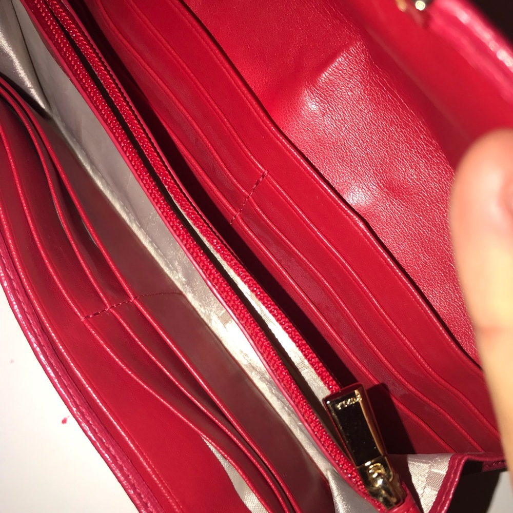 Furla Wallet- authentic - Picture 3 of 5